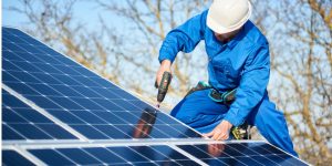 Installation Maintenance Panneaux Solaires Photovoltaïques à Omex